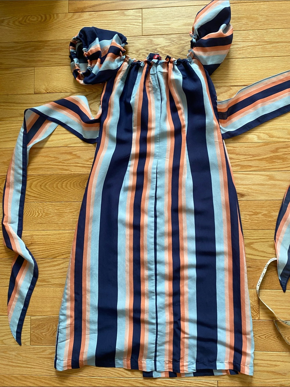 Colorful midi dress. - Picture 7 of 10